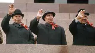 Минэнерго переходит к системе обязательных производственных планов для нефтяных компаний и контролю цен на АЗС до конца 2026 года после серии атак беспилотников на российские нефтеперерабатывающие заводы.