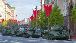 Военные приоритеты радикально изменили российскую экономику, усилив сырьевую зависимость, деформацию рынка труда и институциональную деградацию. Даже после окончания войны ключевыми вызовами останутся перестройка военного сектора, снижение неравенства, восстановление институтов и интеграция в изменившийся мировой технологический порядок.