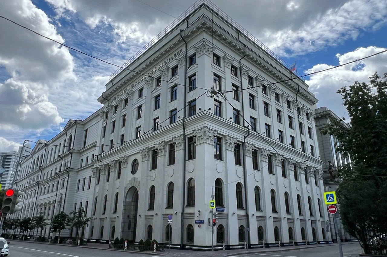 Судебный департамент при Верховном суде России убрал с сайта многолетнюю судебную статистику по преступности и не опубликовал данные за 2025 год, нарушив собственный регламент.