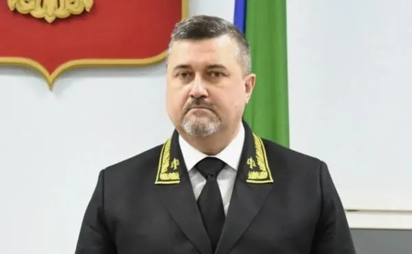 Высшая квалификационная коллегия судей удовлетворила заявление Фёдора Щукина о прекращении полномочий в связи с уходом в почётную отставку; ранее его предложили в кандидаты на пост главы Дагестана, и президент поддержал эту инициативу.