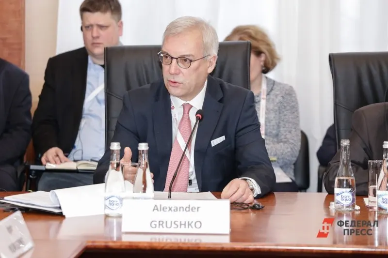 Александр Грушко предупредил, что любые попытки блокады или применения силы против Калининградской области приведут к серьёзным последствиям для альянса; он также оценил риск захвата региона как нулевой.