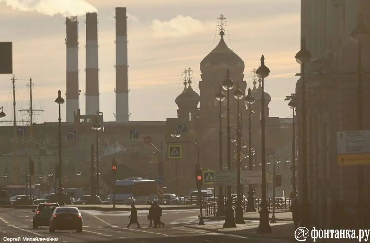 В Петербурге потеплело до +18°C: будет облачно, осадков не предвидится, завтра температура сохранится на комфортном уровне.