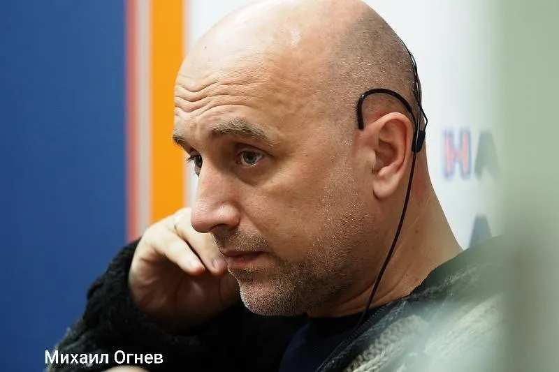 По информации нескольких собеседников, ректор Владимир Литвиненко предложил Прилепину должность проректора — он будет отвечать за идеологическую и воспитательную работу в вузе.