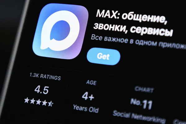 Глава Минцифры сообщил на ПМЭФ, что ведомства обсуждают с Apple восстановление приложения после его удаления из магазина 3 июня. В Apple объяснили удаление необходимостью соблюдения санкционных требований, детали не уточнены.