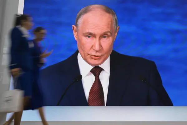 Президент Украины заявил, что обращение к Путину достигло поставленной цели — он получил нужный эффект, не раскрывая подробностей; отдельно он направлял послание Дональду Трампу, чтобы привлечь внимание США к ситуации на Украине и заручиться средствами противоракетной обороны.
