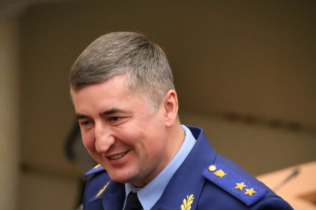 Указ президента от 28 июня назначает Сергея Филипенко прокурором Воронежской области на пятилетний срок; прокурором Саратовской области стал Роман Пантелеев.