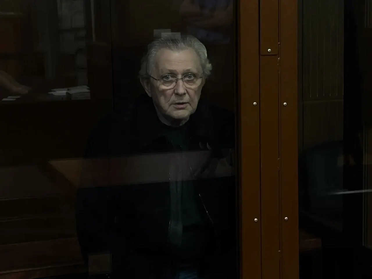Басманный суд Москвы поместил в следственный изолятор Владимира Даниленко и Саида Саладинова; им предъявлены обвинения в заказном убийстве и незаконном обороте огнестрельного оружия.