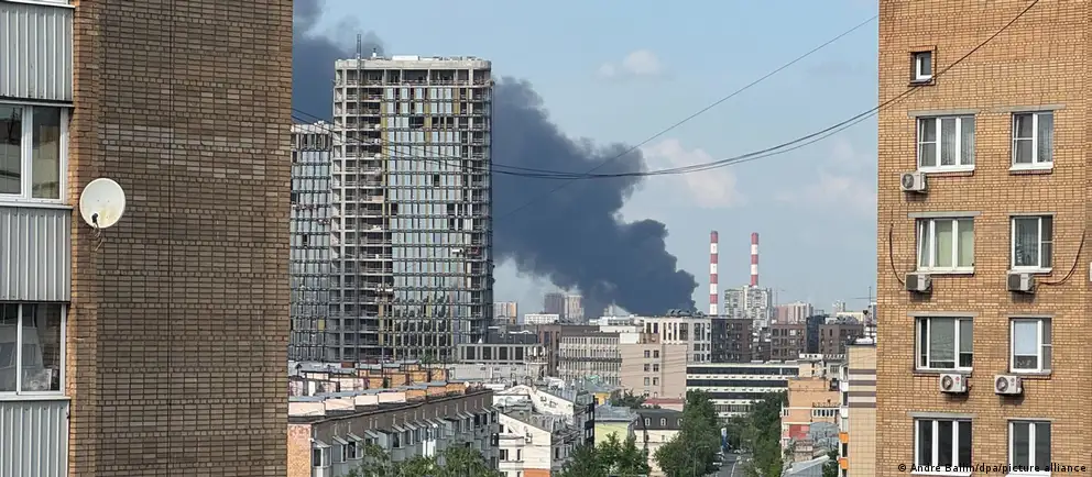 Власти и компании создают небольшие вооружённые отряды для защиты объектов критической инфраструктуры от ударов беспилотников. Как набирают людей, кто оплачивает оснащение и насколько такие подразделения эффективны?