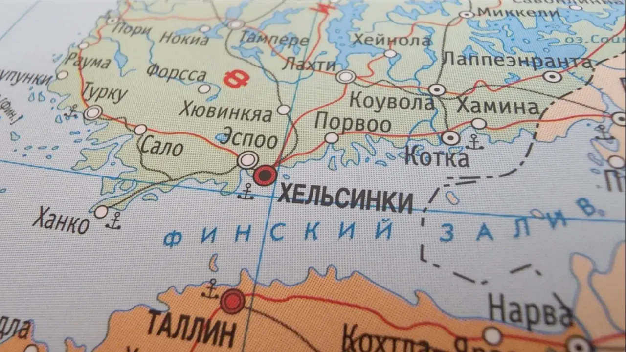 С 1 июля Россия в восемь раз повысила таможенные сборы на железнодорожные перевозки в Финляндию. Поставки удобрений становятся убыточными и могут прекратиться в ближайшие недели, что усугубит проблемы финского сельского хозяйства.
