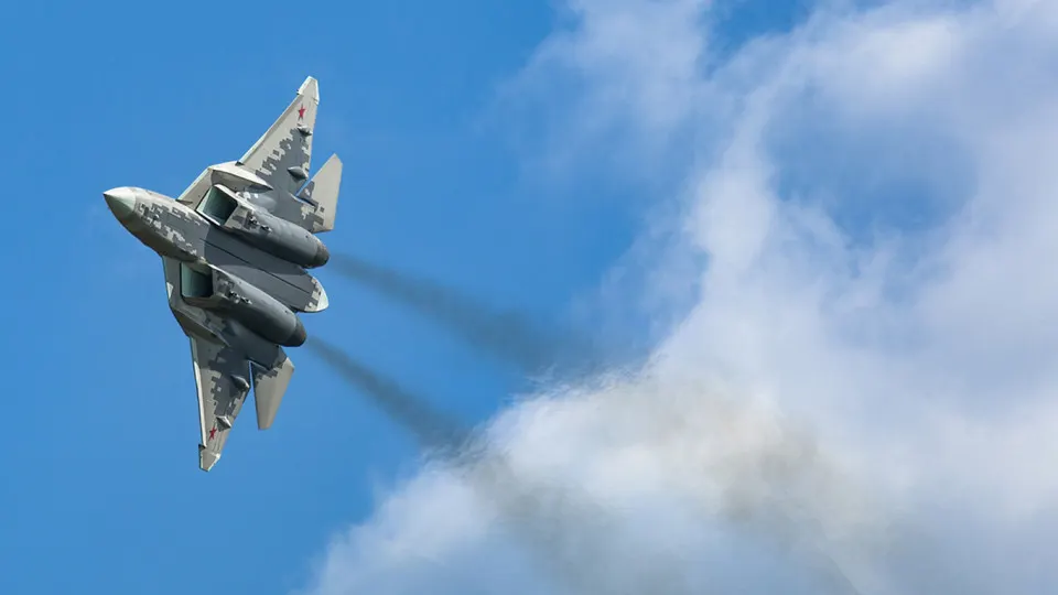 Министерство промышленности потребовало от АО «Авиационная и морская электроника» выплатить 257,1 млн рублей за просрочку по проекту «Дисплей-И7». Проект по созданию газоразрядных видеомодулей сорван, а государственные планы по импортозамещению электроники пересмотрены в сторону снижения.