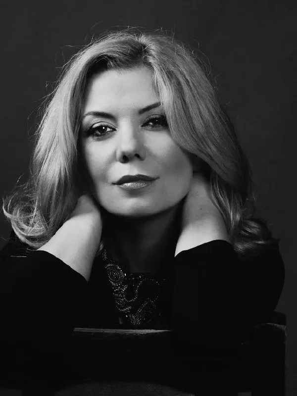 Ирада Берг, писательница и искусствовед, умерла в 53 года. О её смерти сообщили в комитете по культуре Санкт‑Петербурга. Берг работала в музее Исаакиевский собор и участвовала в реставрации Янтарной комнаты.