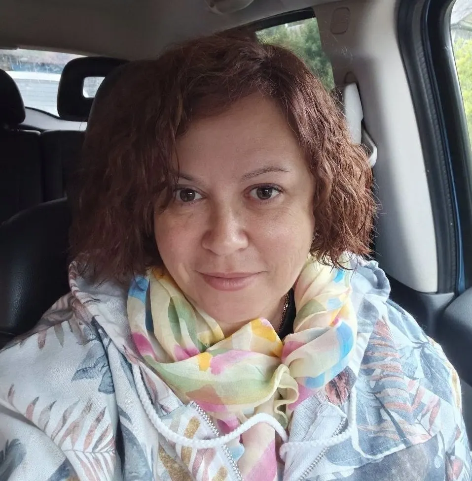 Петродворцовый районный суд признал активистку виновной в возбуждении ненависти и вражды за комментарий, связанный со сносом бывшего ВНИИБа. Андреева оштрафована на 10 тысяч рублей и намерена обжаловать решение.