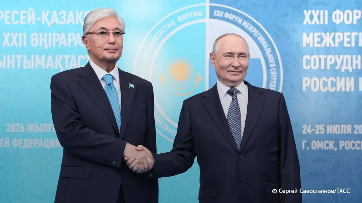 Президент заявил, что отношения с Казахстаном носят стратегический характер и предложил синхронизировать работу Москвы и Астаны в рамках ОДКБ и ЕАЭС.