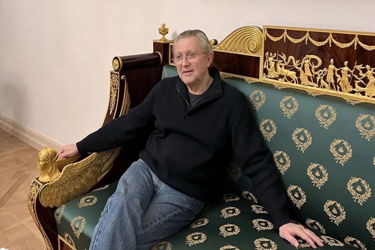 После задержания в июне бизнесмен и криминальный авторитет Илья Трабер начал выходить из числа совладельцев ряда фирм: часть долей уже перешла к партнёрам, при этом он остаётся совладельцем нескольких компаний.