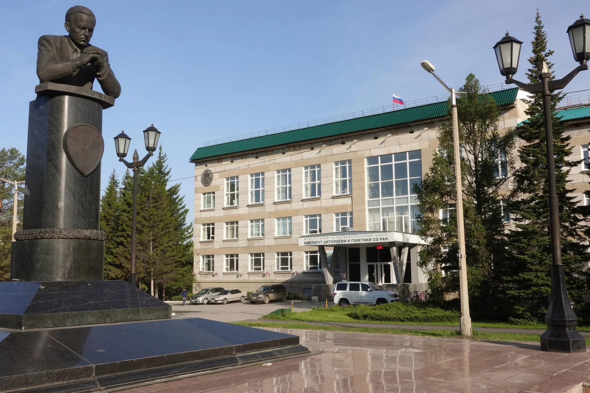 С сентября 2026 года вступают в силу ограничения на передачу генетических данных за границу: для вывода результатов и обмена потребуются согласования комиссии, что может осложнить публикации, международное сотрудничество и повлечь риски для исследователей.
