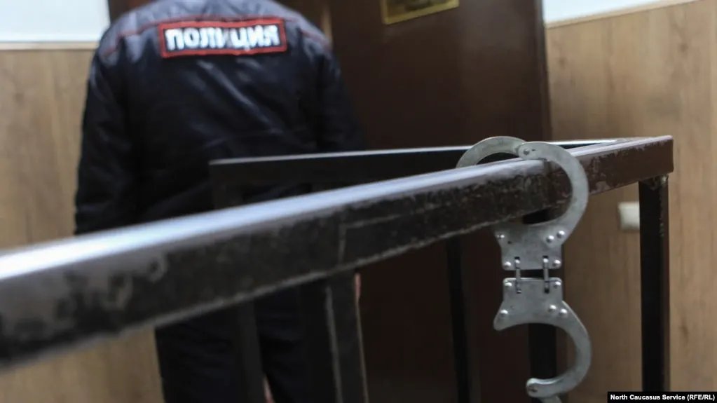 Подросток из Северо‑Западного округа включён в перечень Росфинмониторинга; рост числа несовершеннолетних в списке вызывает озабоченность и требует внимания.