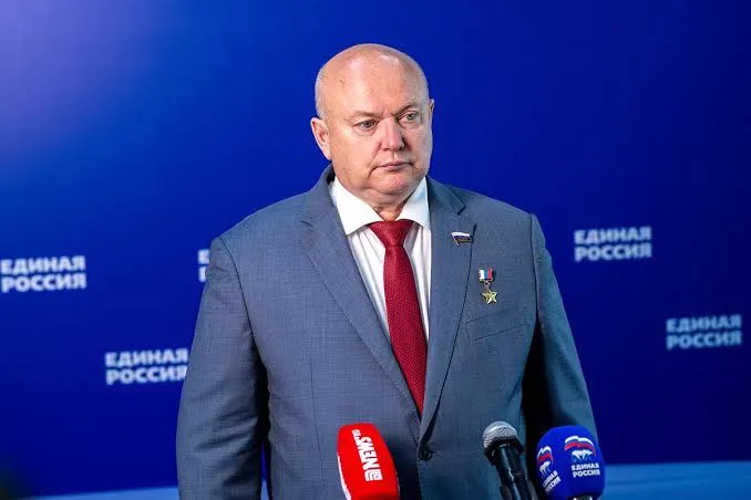 Глава оборонного комитета сообщил, что оснований для мобилизации сейчас нет; ранее власти отвергали подобные планы и подчеркивали отсутствие сценария.
