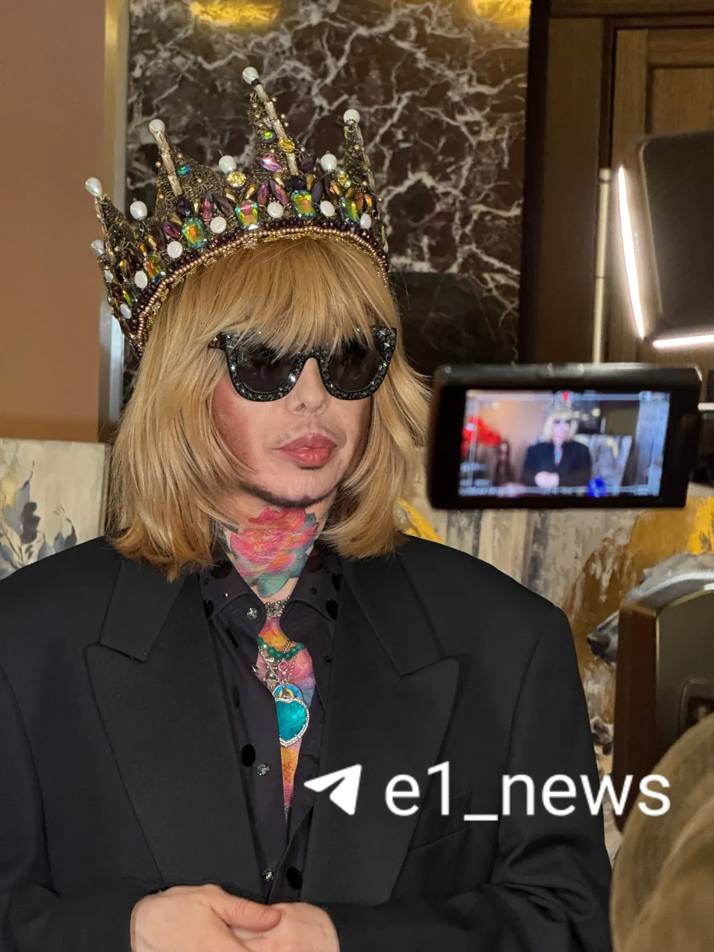 Более 25 дизайнеров со всей страны участвовали в фестивале, общее число участников превысило 350 человек. Главной звездой стал Сергей Зверев, который выступил на сцене и вручал дипломы участникам.