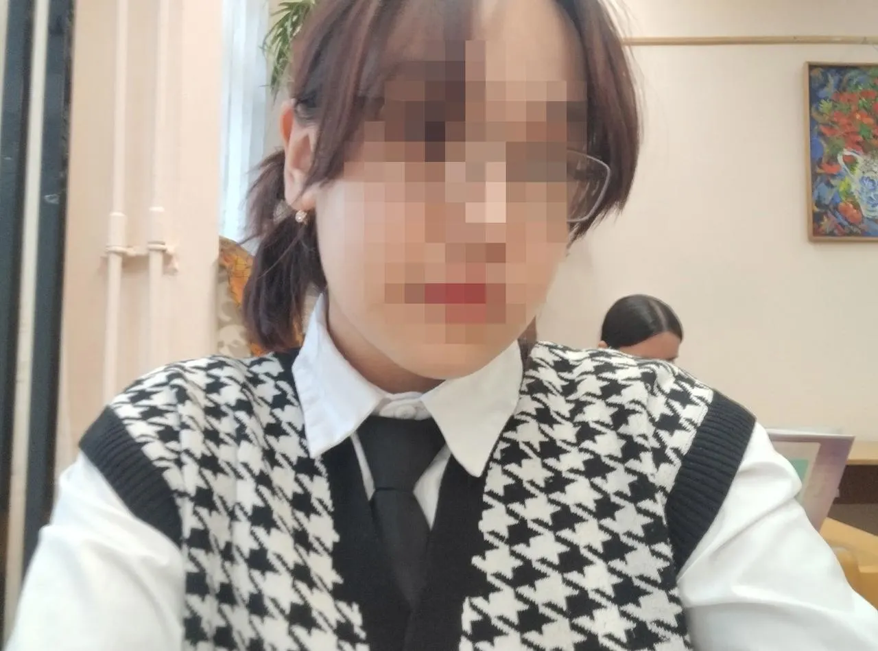Суд вынес приговор 15-летней Сайкал Вазировой за поджог АЗС в Санкт-Петербурге; ей назначили семь лет воспитательной колонии.