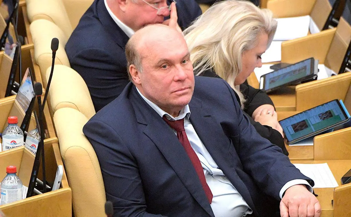 Парламентарии заявили, что мобилизации не планируется, а сообщения об этом — слухи, распространяемые иностранными службами с целью запугивания граждан.