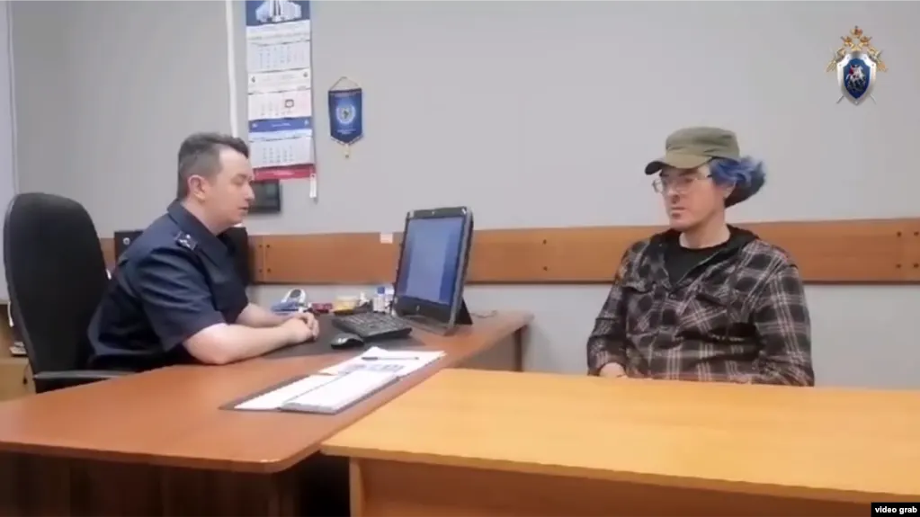 Санкт-Петербургский суд вынес блогеру Алексею Поднебесному три года колонии общего режима по делу о сексуальных действиях с несовершеннолетней; задержание произошло в зале суда.