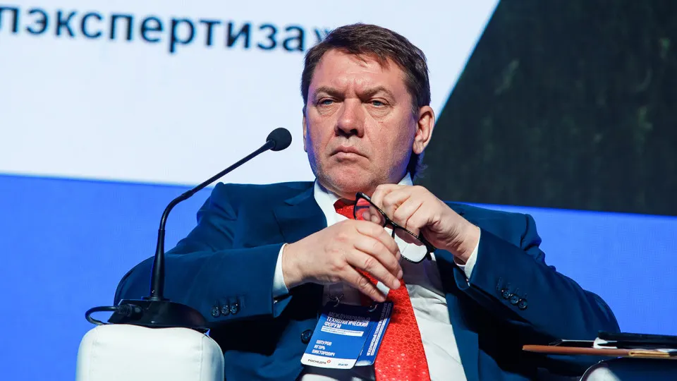 Генеральный директор ГКЗ задержан по подозрению в получении взятки. Организация отвечает за экспертизу запасов полезных ископаемых в рамках Роснедр; расследование продолжается.