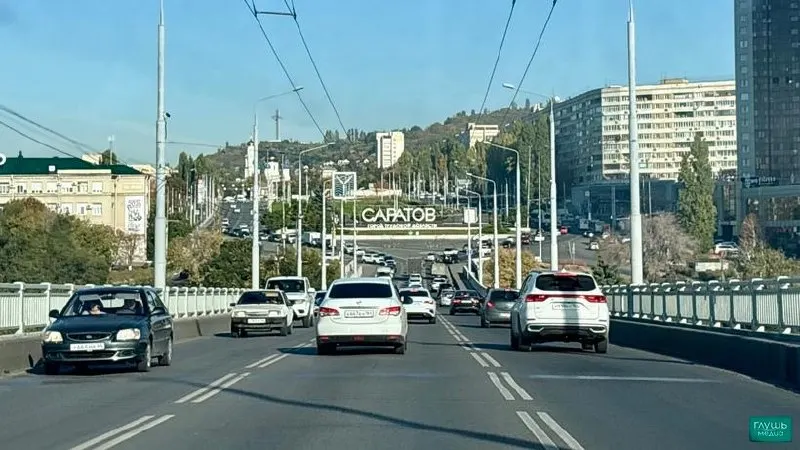 За ночь перехвачены и ликвидированы беспилотники над Белгородской, Брянской, Волгоградской, Воронежской, Курской, Липецкой, Орловской, Оренбургской, Пензенской, Ростовской, Рязанской, Самарской, Саратовской, Смоленской, Тамбовской, Тульской и Ульяновской областями, Московским регионом, а также над Башкортостаном, Крымом и Татарстаном. Часть БПЛА сбита над акваторией Черного моря. В Рязанской области пострадал дата-центр Яндекса, начался пожар.