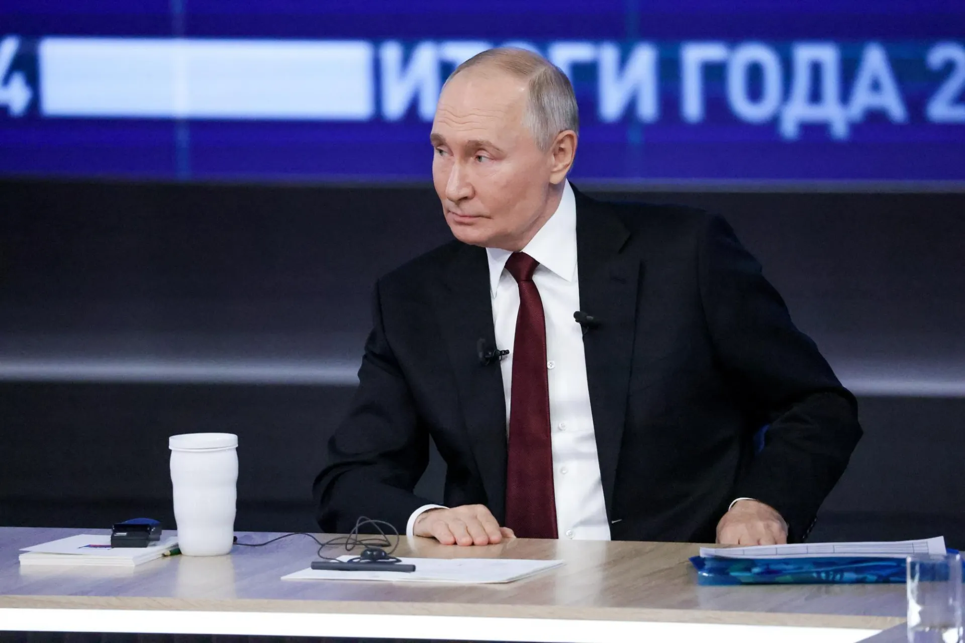 Глава Кремля подтвердил планы проведения прямой линии в 2026 году и сообщил, что мероприятие объединят с большой пресс-конференцией.